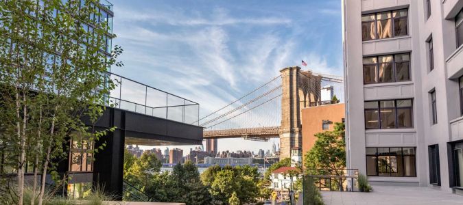 Stunning Brooklyn Bridge Office Views: The Ultimate Workspace Experience