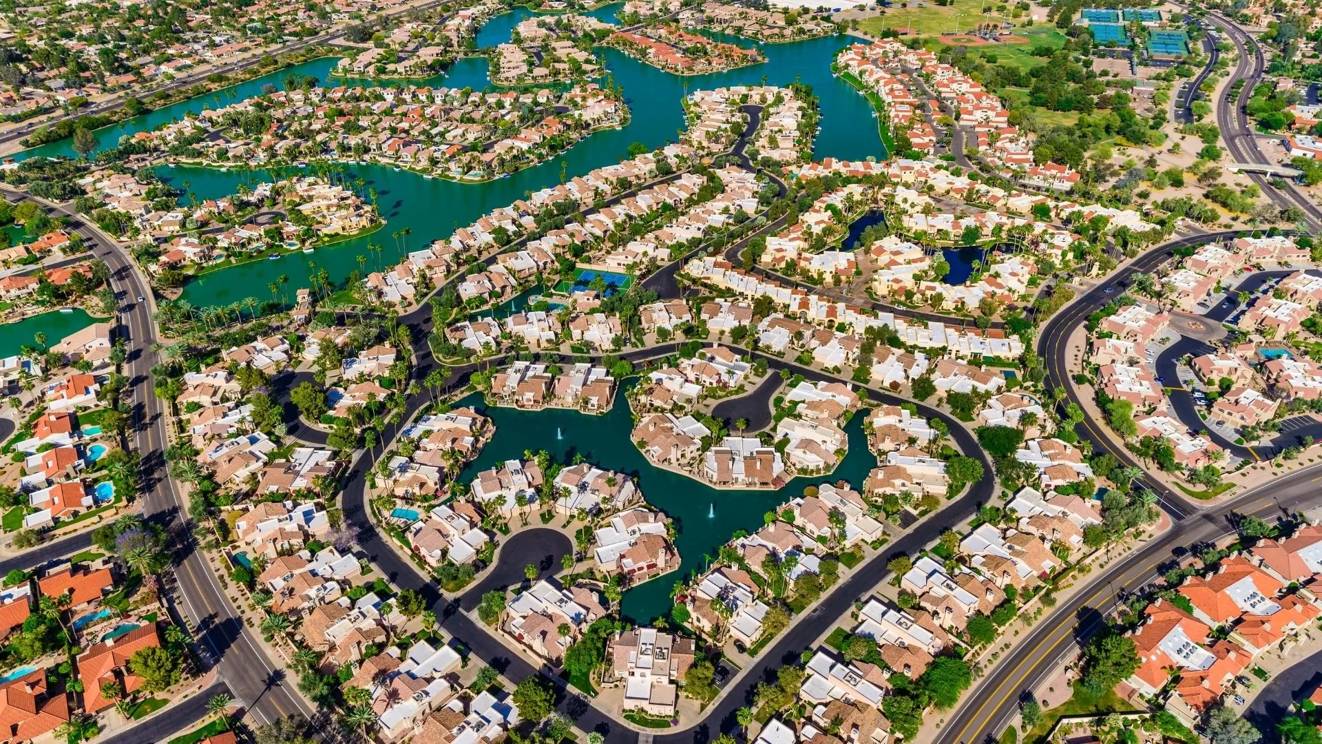 The Role of Architects in Creating Pedestrian-Friendly Urban Spaces: Shaping Walkable Cities