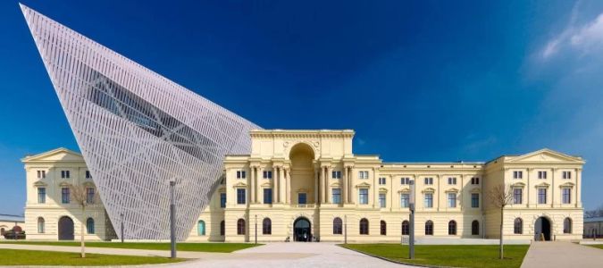 How to Integrate Modern Trends in Classic Architecture