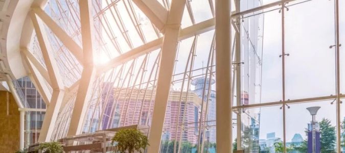 Maximizing Natural Light in Building Design: Tips & Strategies