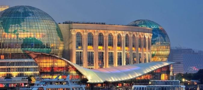 The Impact of Cultural Influences on Modern Architecture: Exploring How Culture Shapes Design